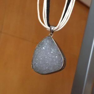 Druzy quartz pendant necklace